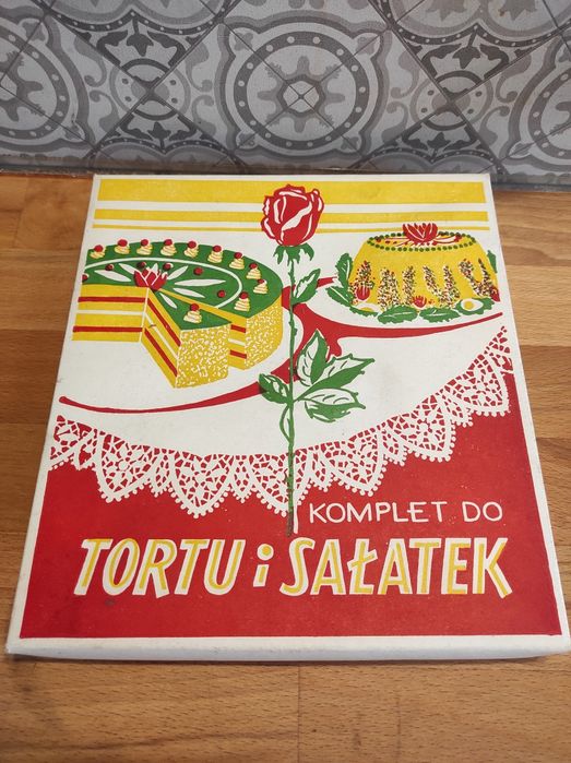 Komplet do tortu i sałatek PRL