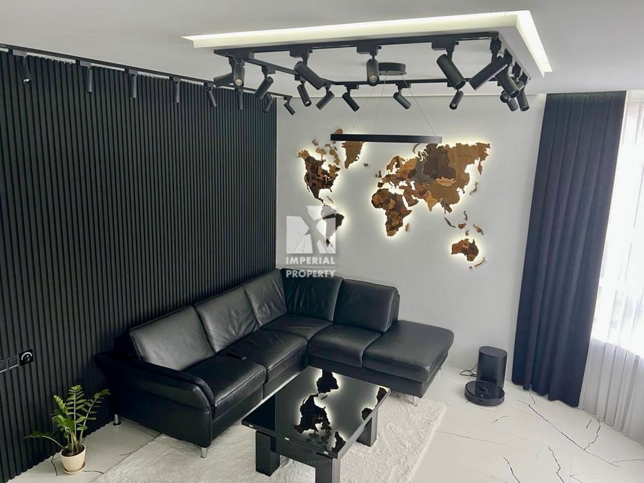 Продаж 3-х кімнатної дизайнерської квартири ! Набережна!