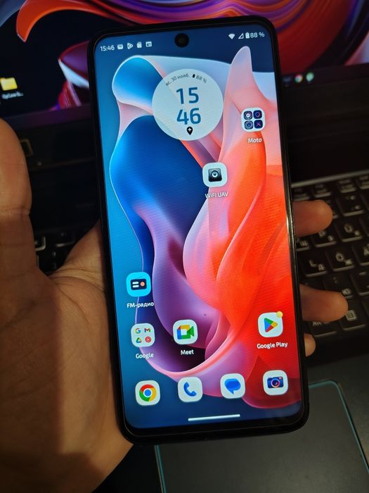 Motorola Moto G Play 2024 64 ГБ заблокований на оператора