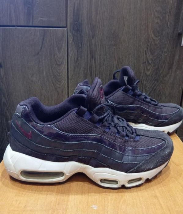 Кроссовки Nike Air max