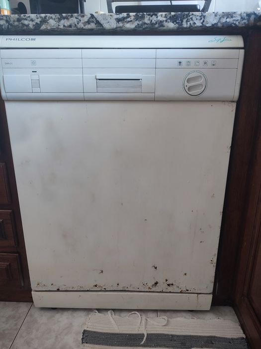 Máquina de lavar loiça Philco DWN 21