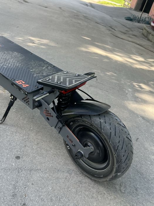 Самокат Kugoo Kirin G4