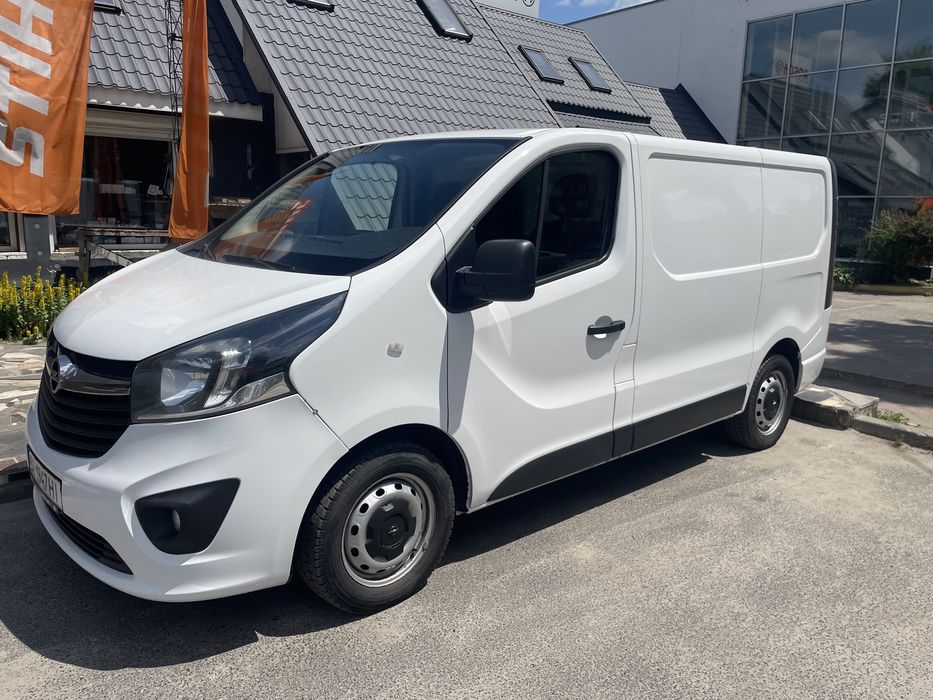 ОPEL VIVARO  BABESTO  1,6 дизель грузовой