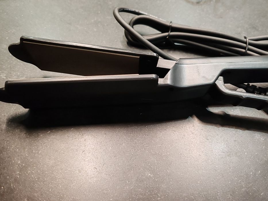 Prancha de alisamento - Nova