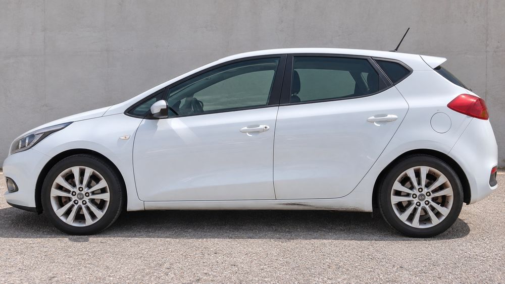 Kia Ceed 1.6 CRDi Prime | 2015 | 195.000 km | 1 proprietário