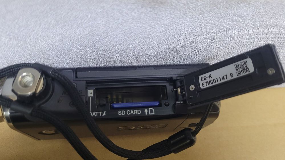 Відеокамера Panasonic CDR-S10