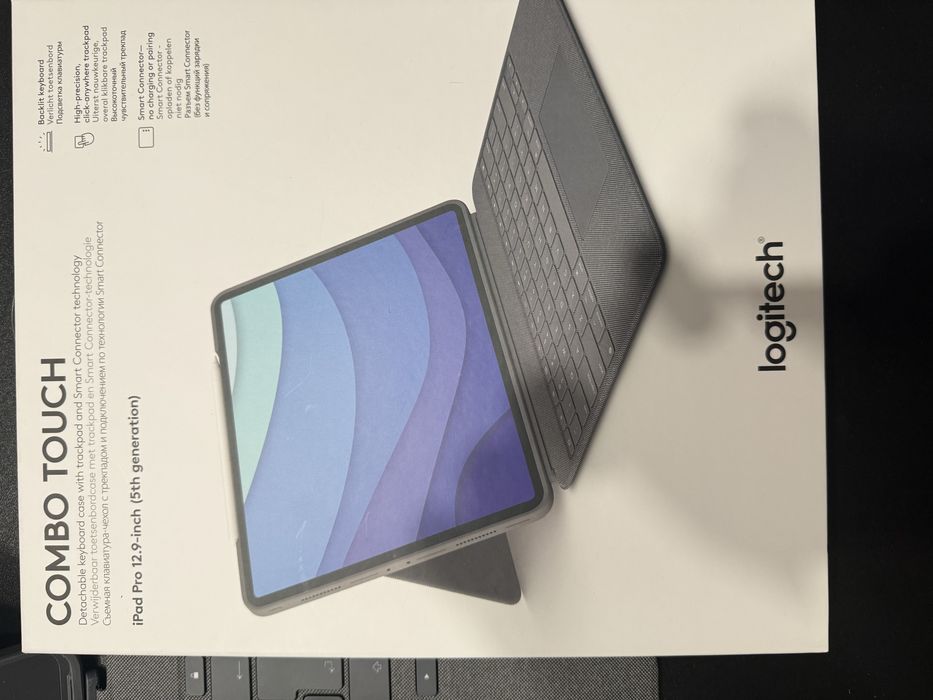 Combo Touch -Klawiatura i etui Ipad 12’9 inch 5 generacji, Jak Nowe!