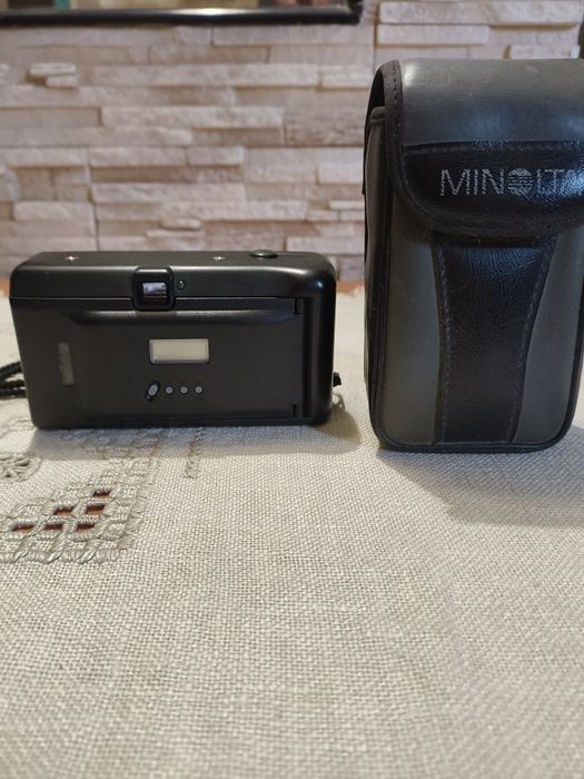 Фотоапарат Minolta AF102