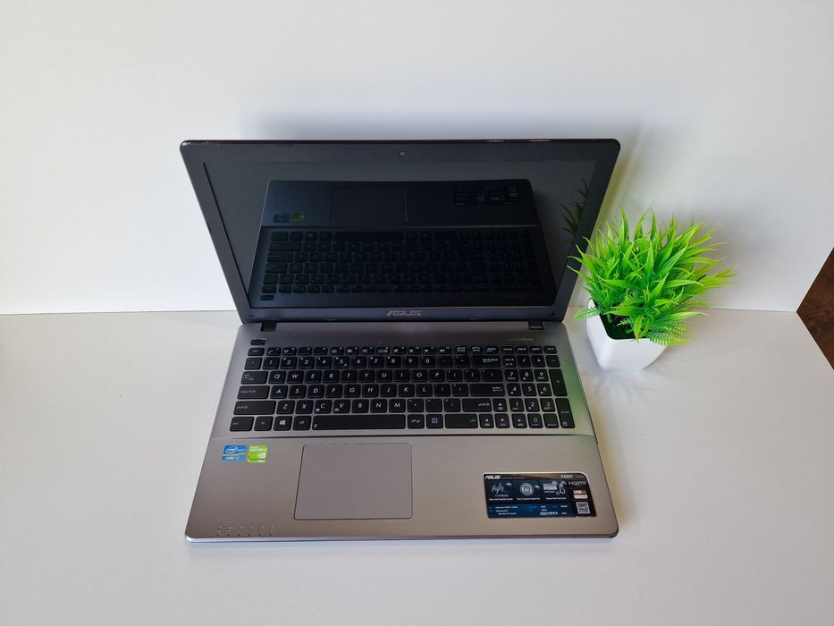 Laptop ASUS ~ Intel core i5 i7 ~ 8GB ram ~ SSD 256GB ~ NVIDIA ~  GWAR