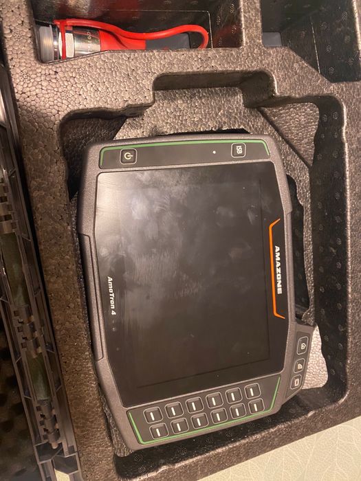 Siewnik punktowy Amazone ED6000-2C Super