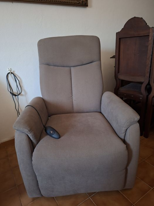 Cadeirão relax elevatório