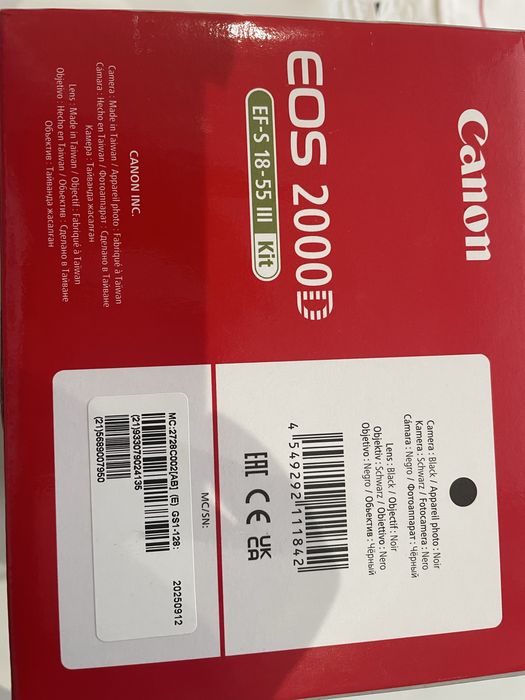 Canon EOS 2000D kit новий, запакований