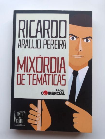 "Mixórdia de Temáticas" de Ricardo Araújo Pereira (Portes Gratuitos)
