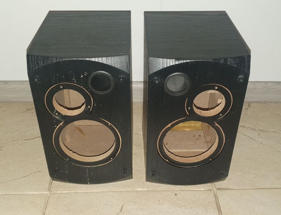 Компьютерные колонки Sven корпуса.