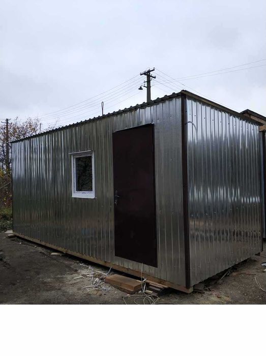 Вагончик дачний, будівельний. Побутівка. Дачний дім, будиночок.