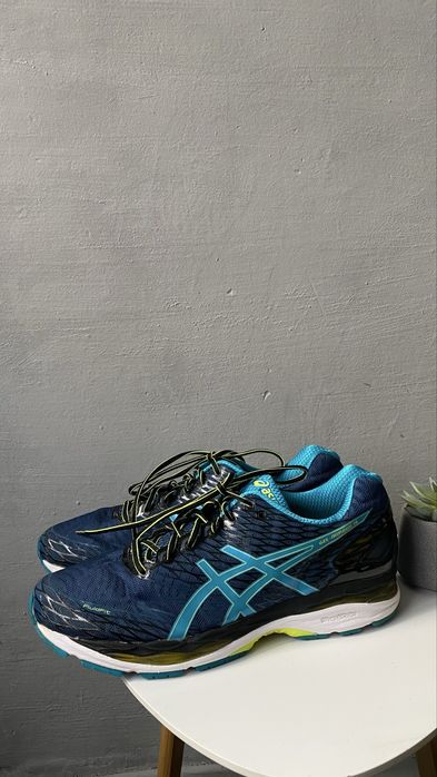 Asics Gel Nimbus 18 кросівки 32см устілка