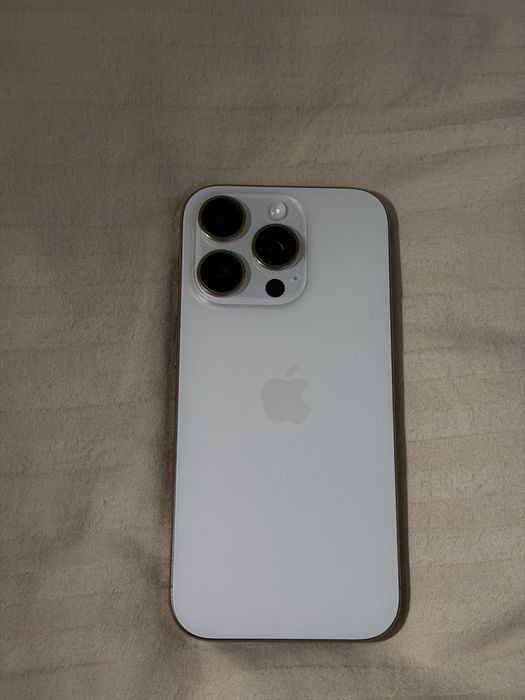 Iphone 16 pro 128 GB Dessert Titanium (Neverlock)