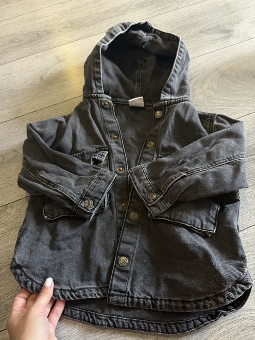 Джинсові куртки ,сорочки Zara