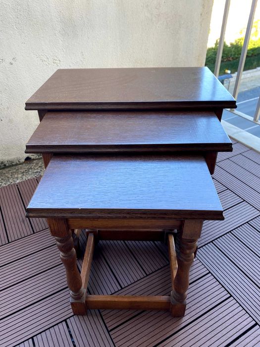 Conjunto de 3 mesas de apoio