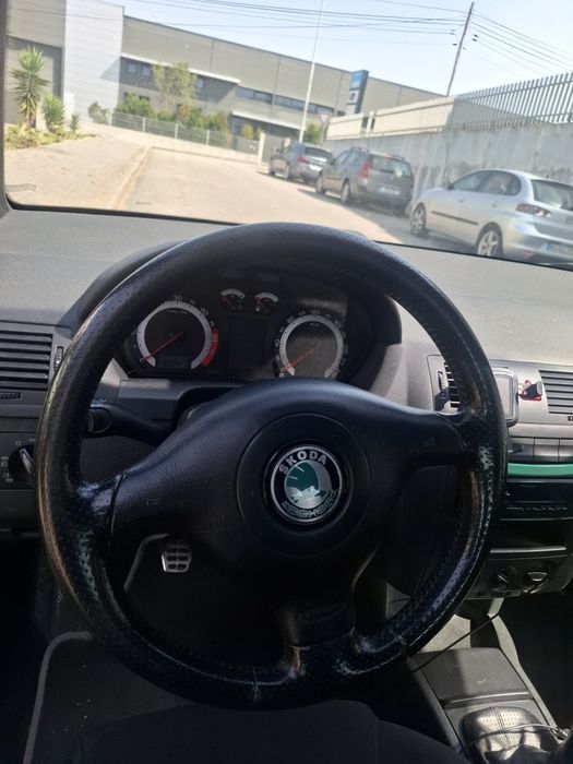 Skoda fabia Vrs 1.9 tdi 200cv 330000klm
