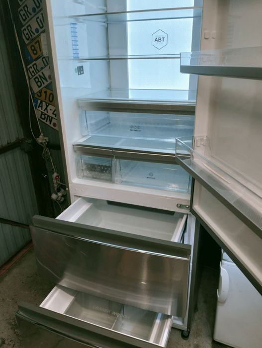 Lodówka Haier 70 szerokość jak nowa uszk w całości lub na części