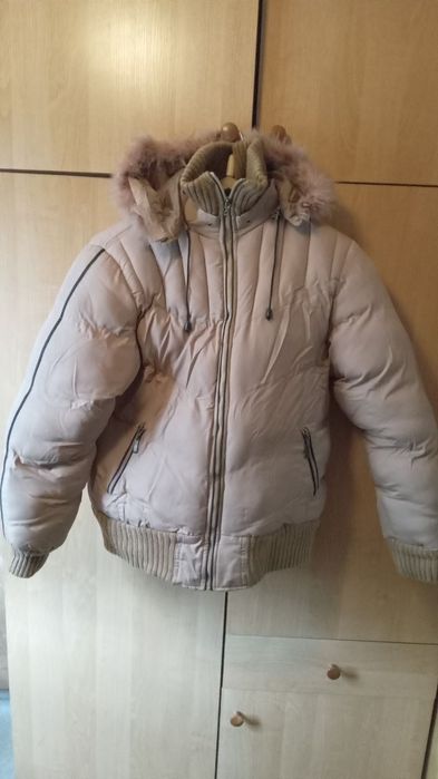 Продам зимнюю куртку