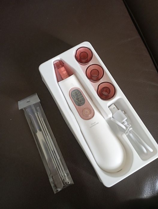 Вакуумный Очиститель Пор Лица + Прибори Для Пилинга Алмазной Микродерм