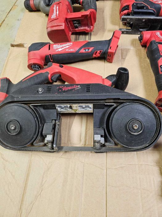 Milwaukee M18 zestaw narzedzi