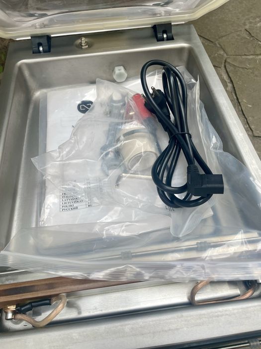 Вакууматор Hurakan HKN-VAC260