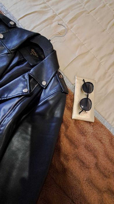 Casaca preta de napa