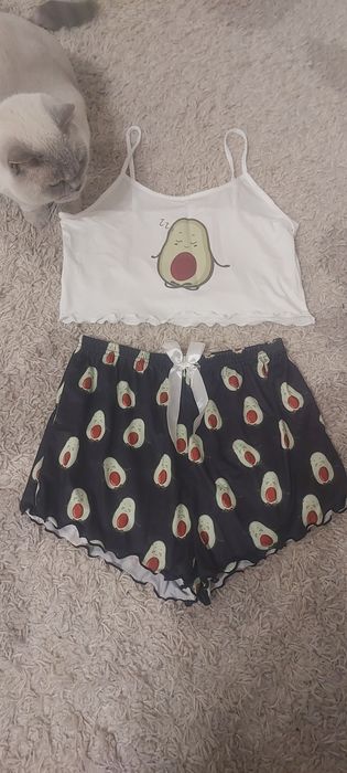 Продам пижаму новая