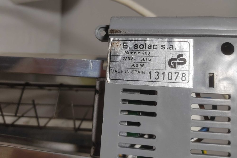 тостер Solac 580 (исправен, разобран)