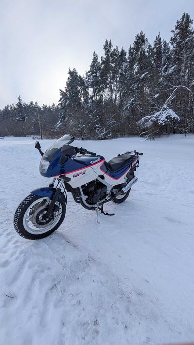 Kawasaki gpz 500s