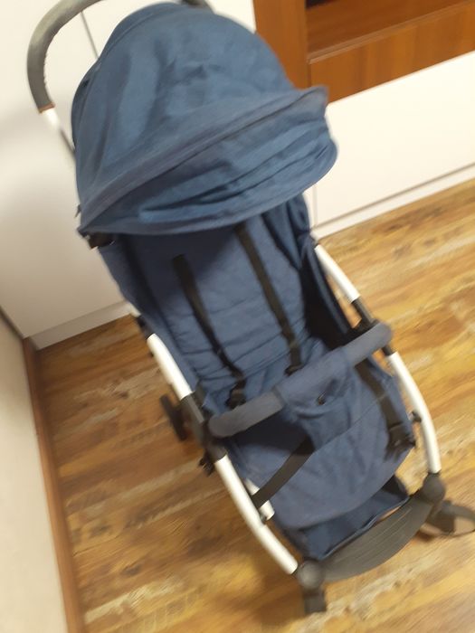 Каляска дитяча прогулянкова