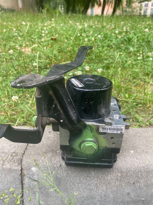 Продам блок АБС до Шевроле каптіви 2006р, автомат.