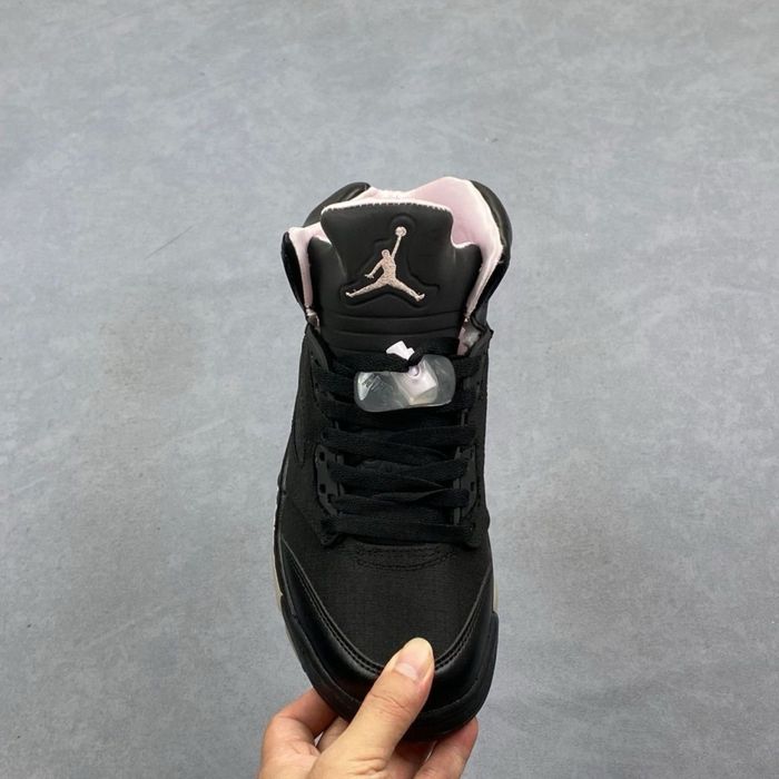 Мужские Кроссовки Air Jordan 5 Retro 41-45 Чорного кольору