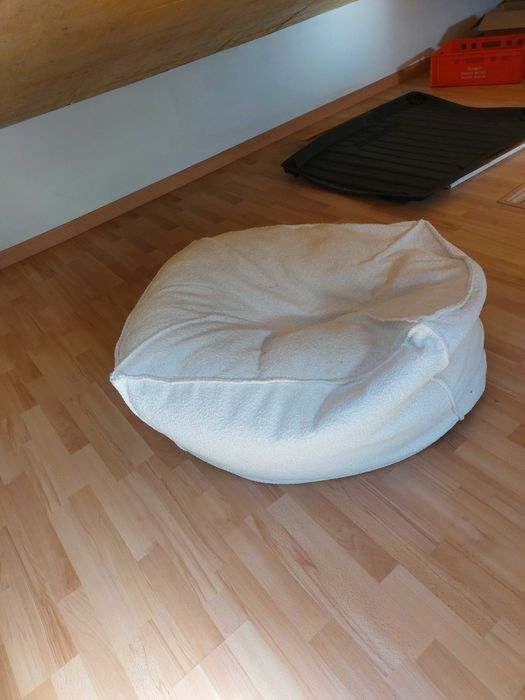 Pufe Branco - Bom Estado (Casa)