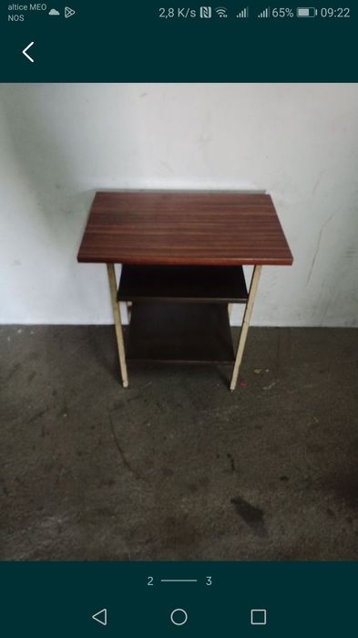 Mesa de apoio em ferro