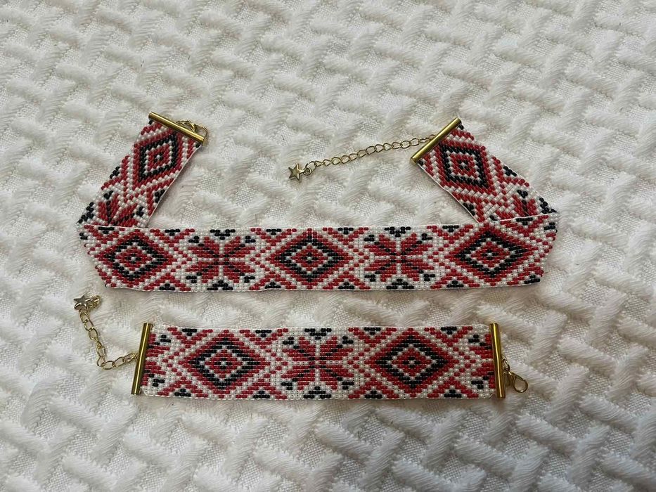 Бісерні комплекти.