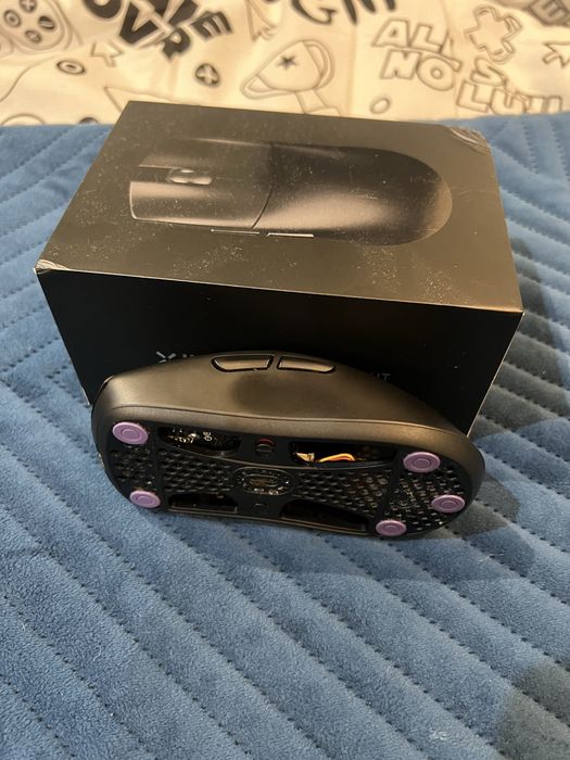 Hitscan Hyperlight Black + dongle 8 khz