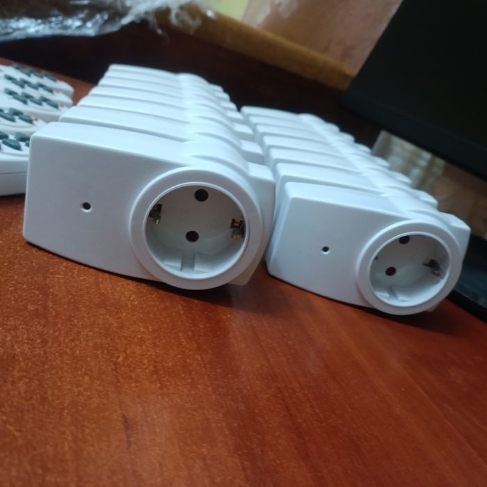 Wi-fi розетки з пультом