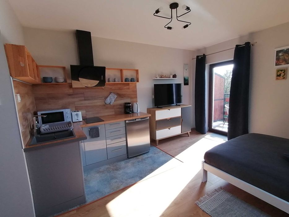 Noclegi w okolicach Czarnej Góry , Pokoje Przy Polanie