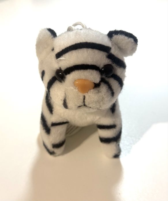 Mały pluszak czarno biały