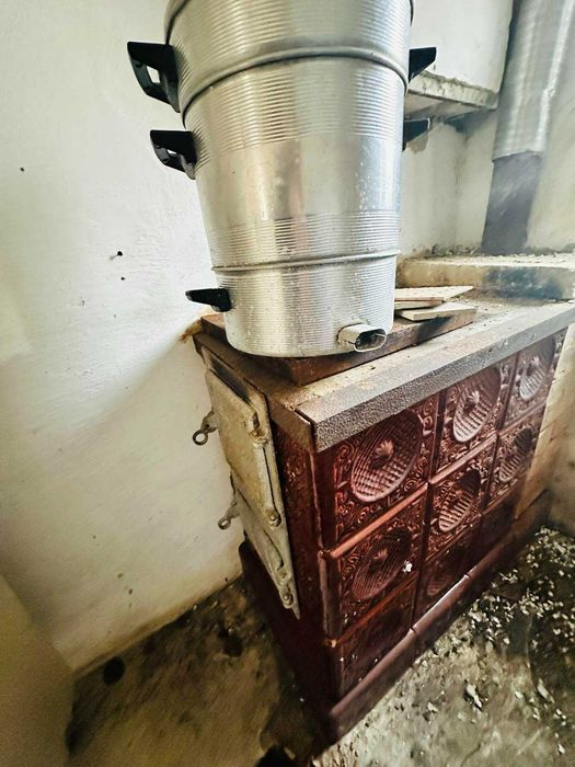 Продаж Будинку і земельної ділянки
