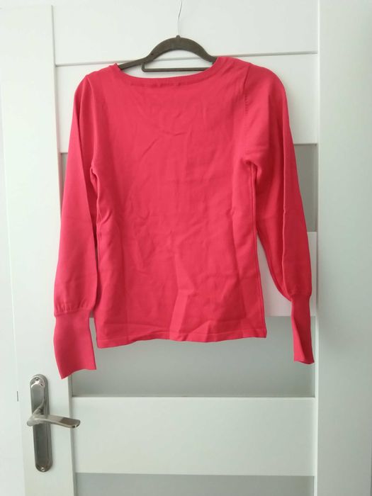 Sweter z szerokimi rękawami