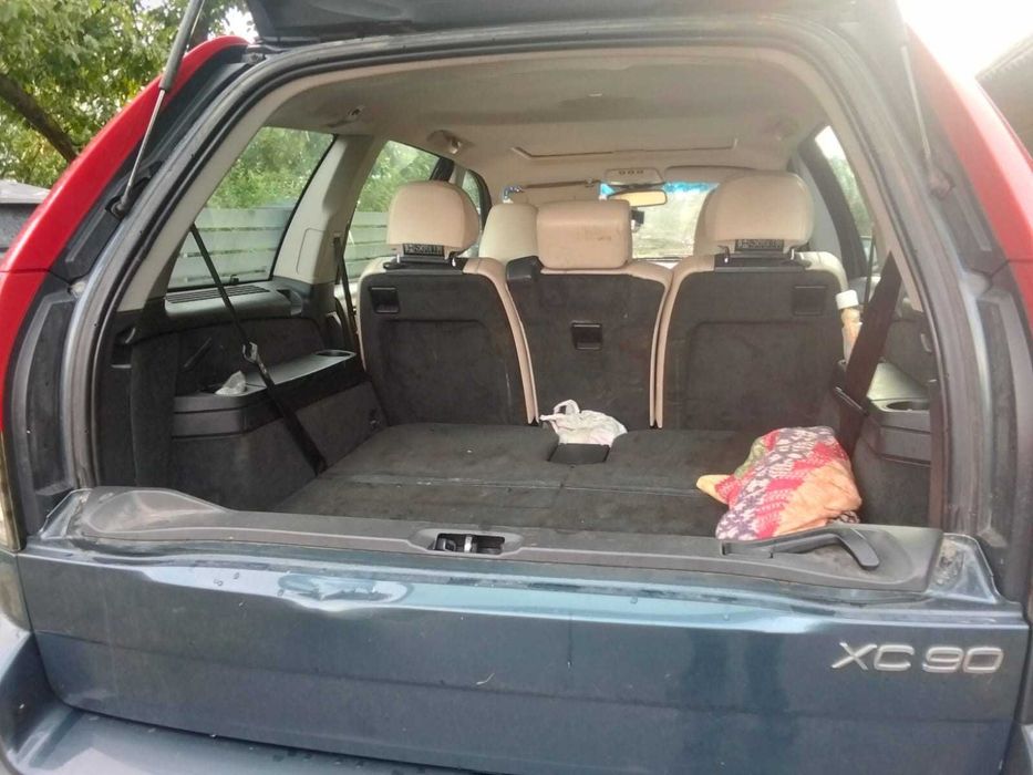 продаю Volvo V90 2006 рік 2.4 дизель D 5 повний привід автомат торг,обмін