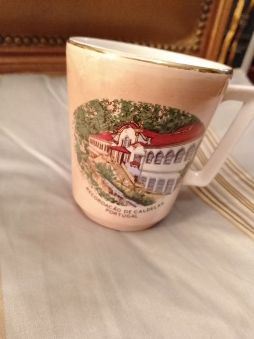 O Elefante das Pernas Altas!-Elefante em Madeira70E-Peça Bébe5EDesde5E