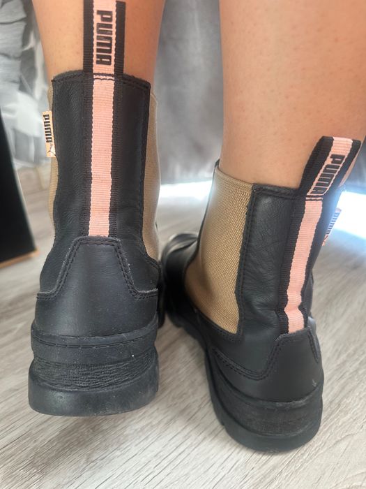 Damskie kapcie marki Puma