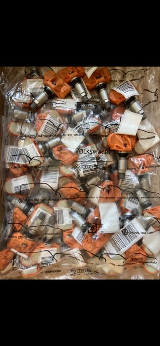 Датчики тиску шин VW GROUP