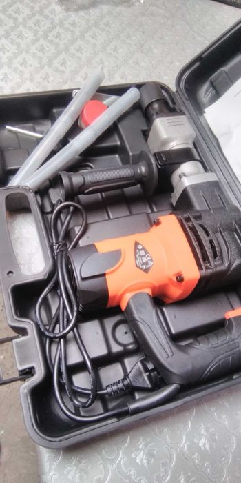 Martelo de demolição,VEVOR,1400W, 2900 BPM, 19 j, novo na caixa.